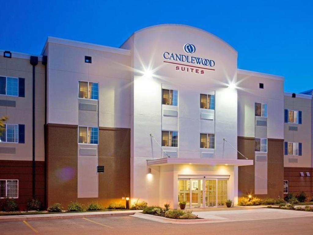 Candlewood Suites Bellevue Exteriér fotografie